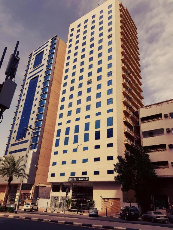 Al Rakaez Hotel