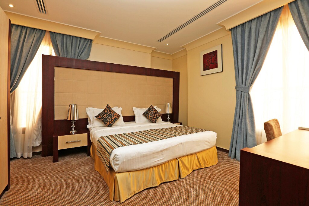 أويو رومز 103