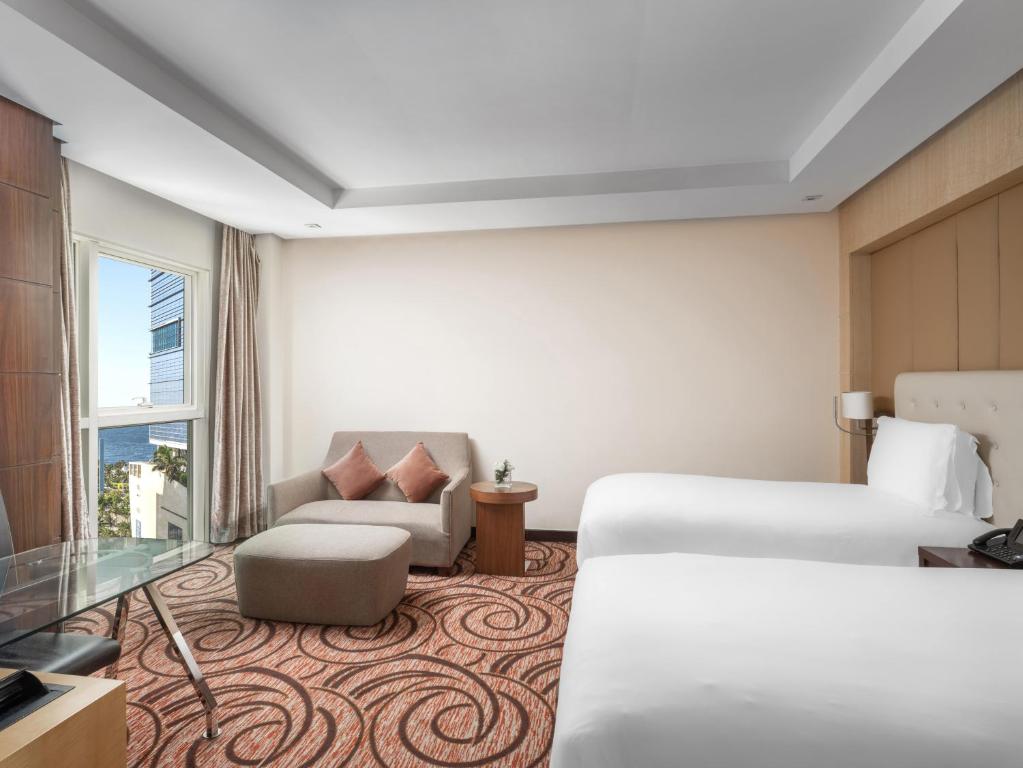 فندق ذا فينيو جدة الكورنيش