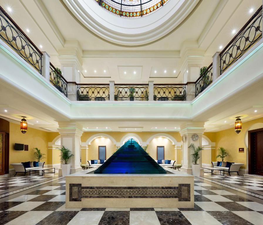 كراون بلازا الخبر