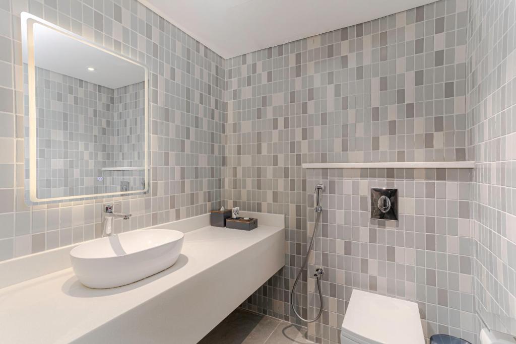 فندق ايوا اكسبريس - الشاطئ