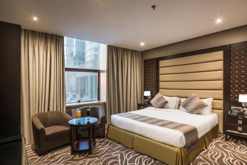 فندق نافيتي ورويك الخبر(Naviti Warwick Al Khobar Hotel)