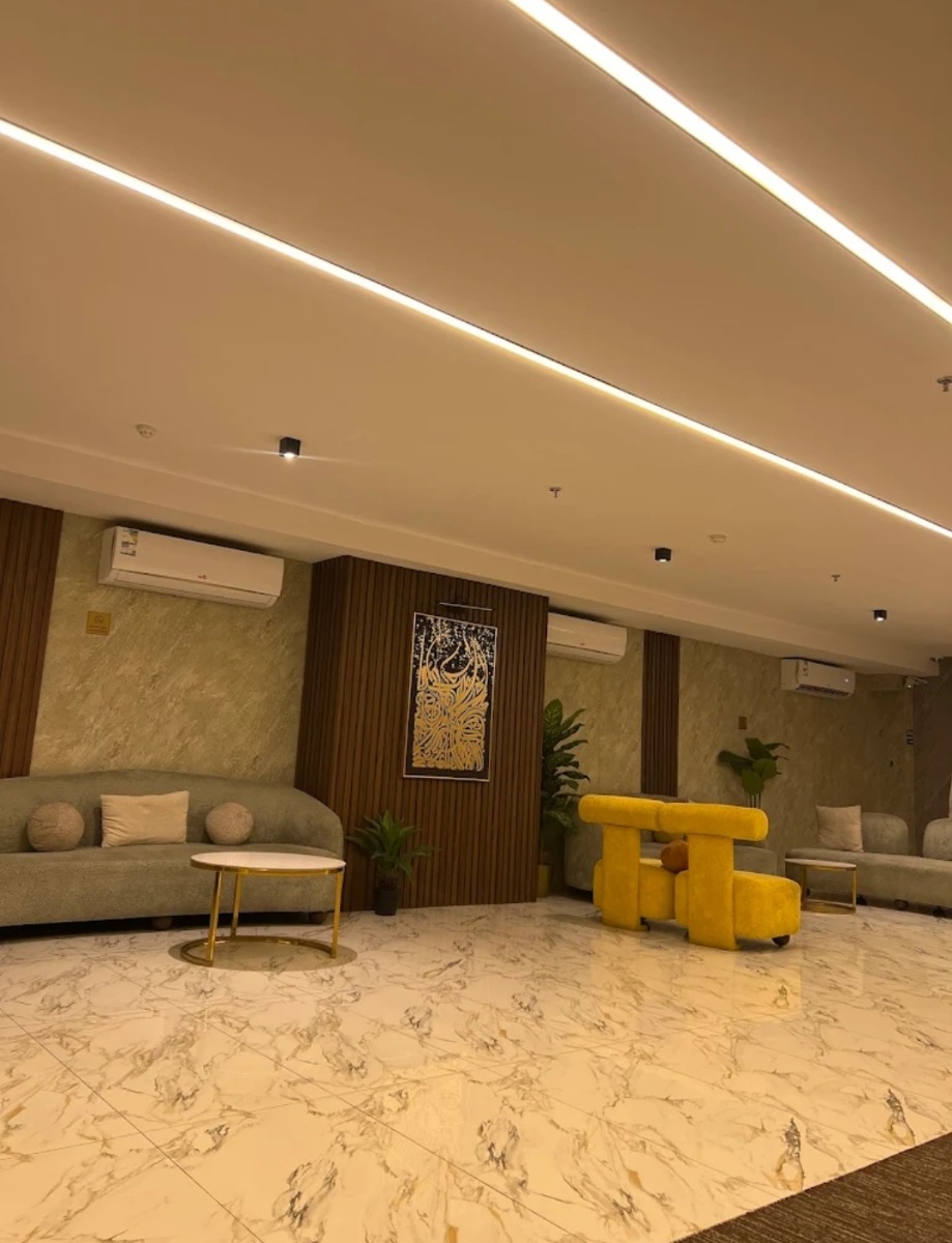 فندق اليقين 