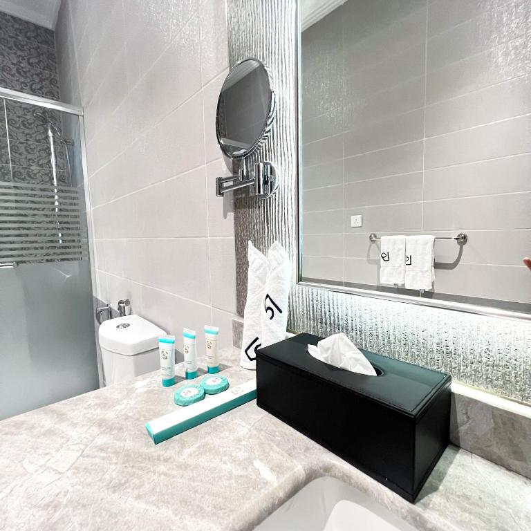 فندق المستوى التاسع