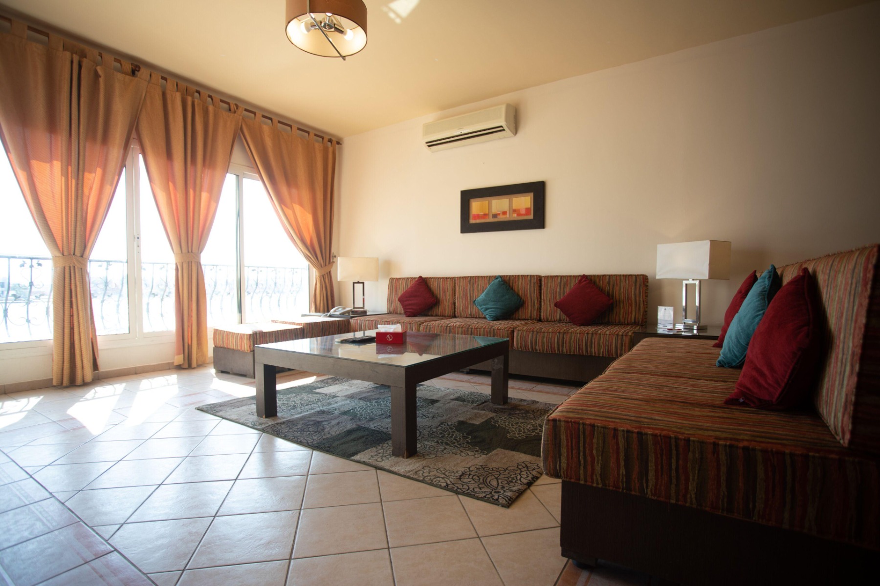 منتجع لافونتين لاجون / للعائلات فقط(La Fontaine Lagoon Resort / Families only)