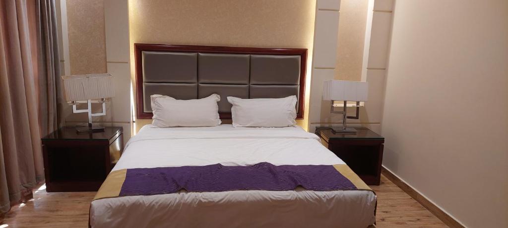 hotel image 11
