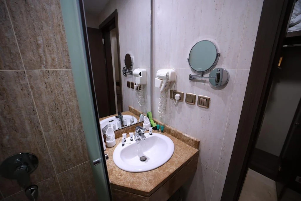 فندق الإباء