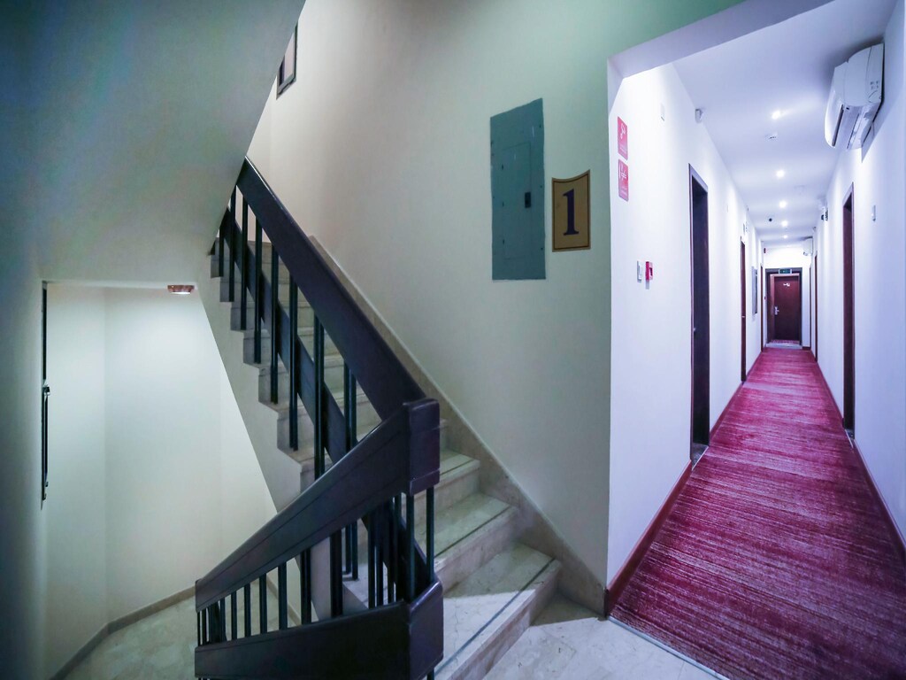 فندق نايت ان