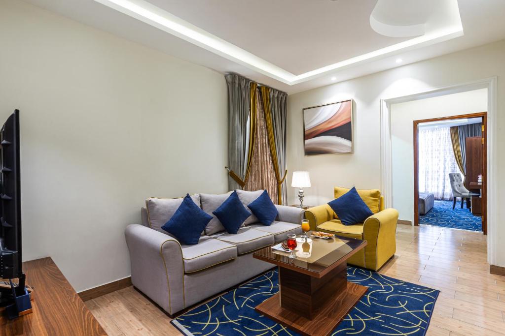 القصر البديع(Al Qasr Al Badie)