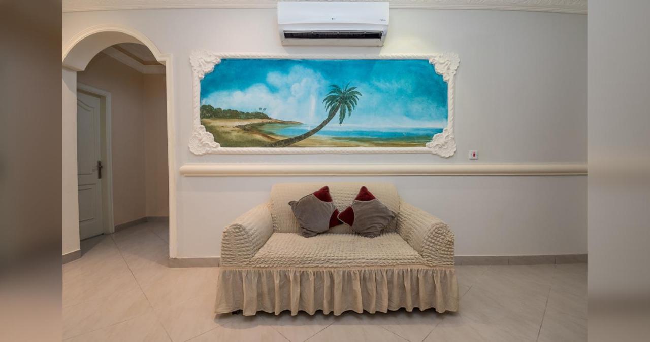 جازلي للأجنحة الفندقية(Jazli Hotel Suites)