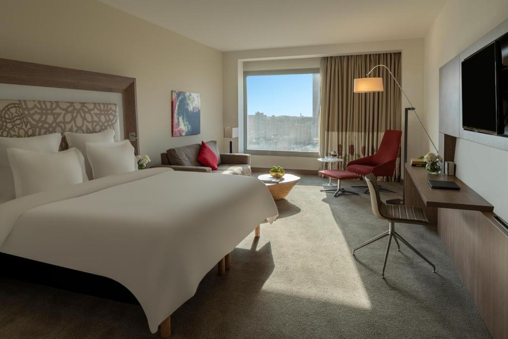 NOVOTEL JEDDAH TAHLIA