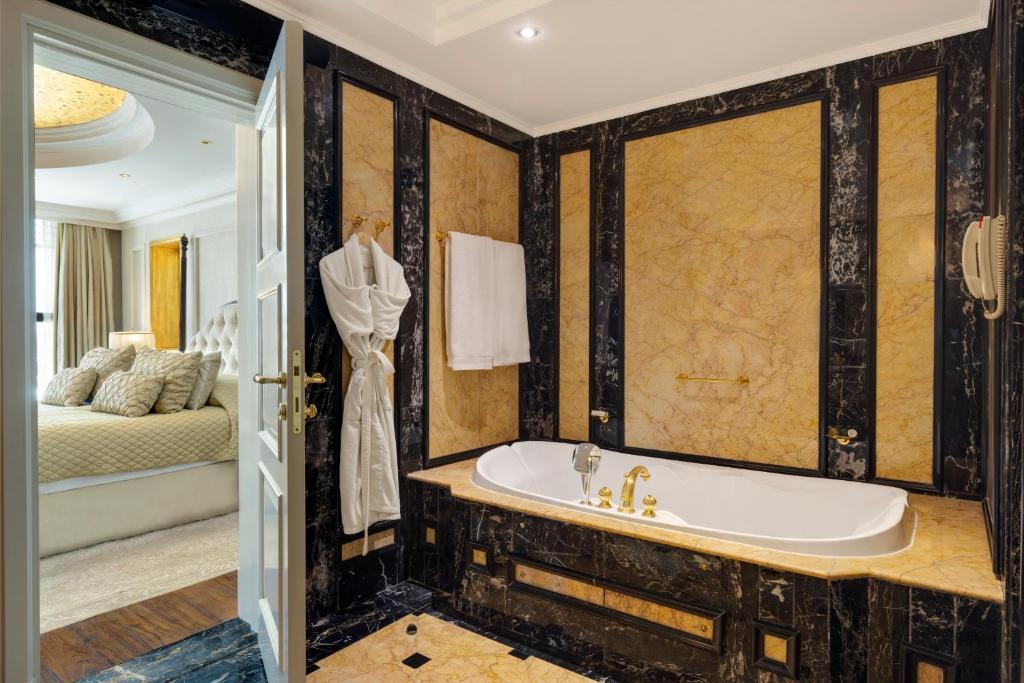 hotel image 19