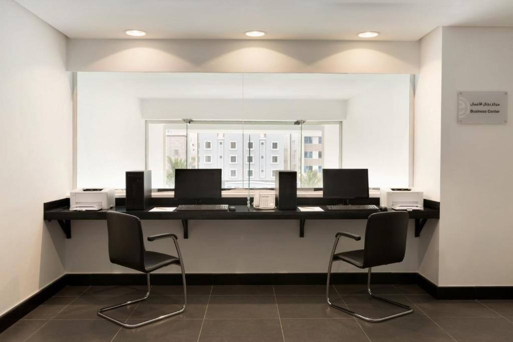 فندق رمادا إنكور الخبر