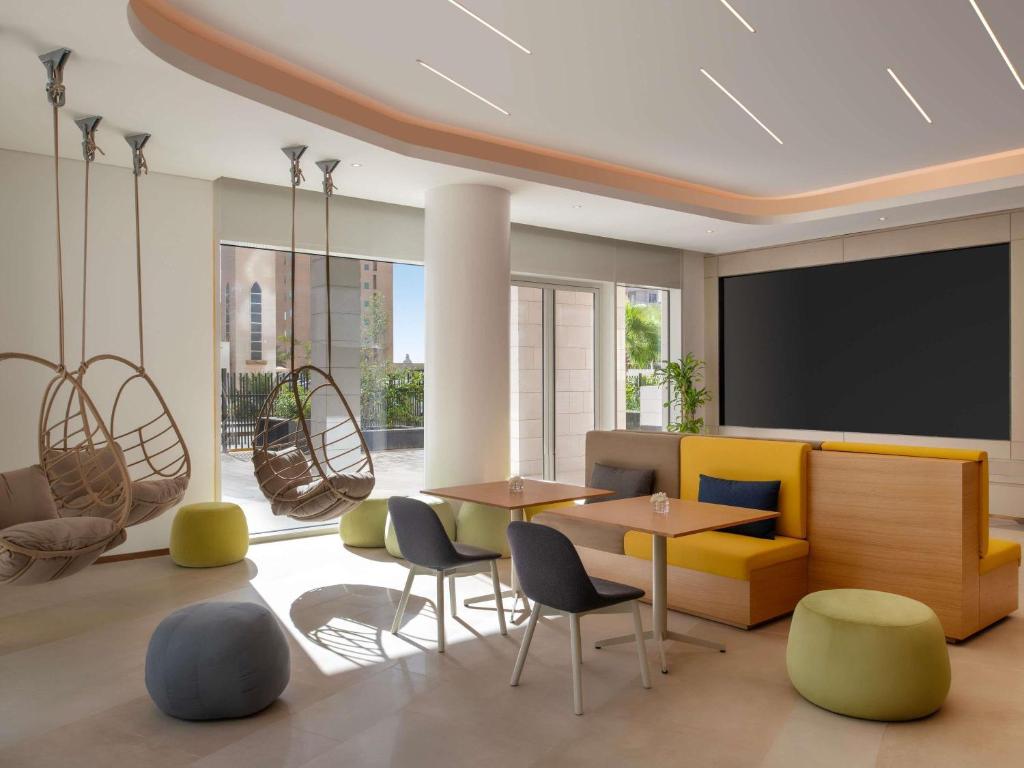 فندق نوفوتيل الرياض الصحافة