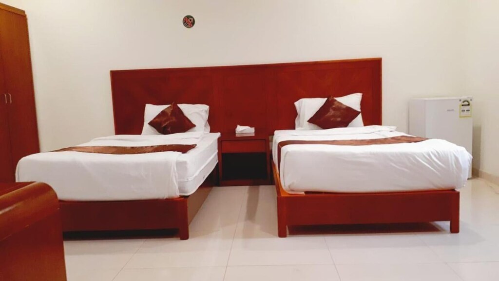 Iwan Alandalusia Al Ajaweed