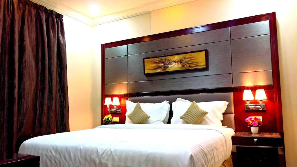 لؤلؤة الأربعين للأجنحة الفندقية