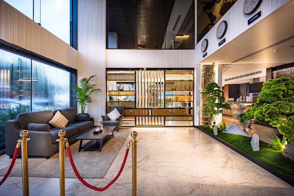 23533 شارع حراء