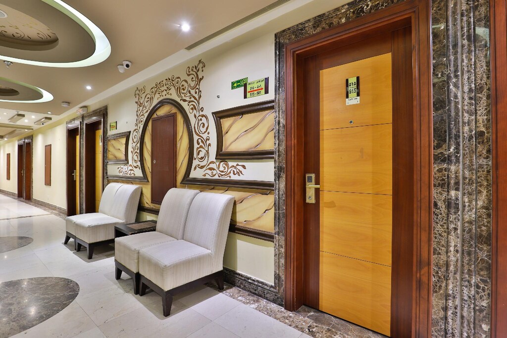 OYO 418 Hotel Manazil Al Hour 2