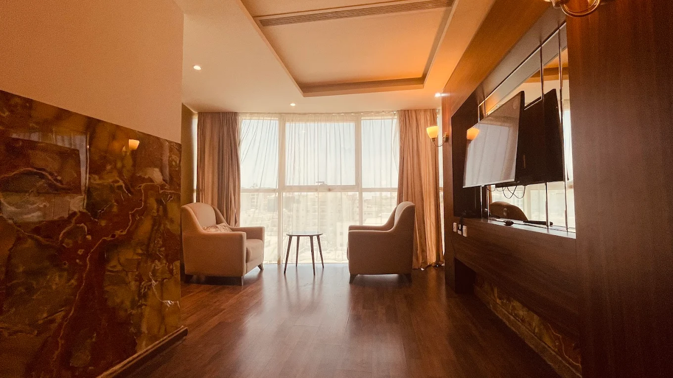 فندق ابريز جراند(EBREEZ GRAND)