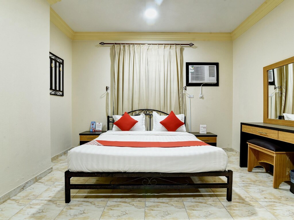 OYO 405 Nujom Al-jazerah