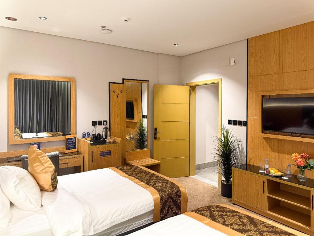 hotel image 13