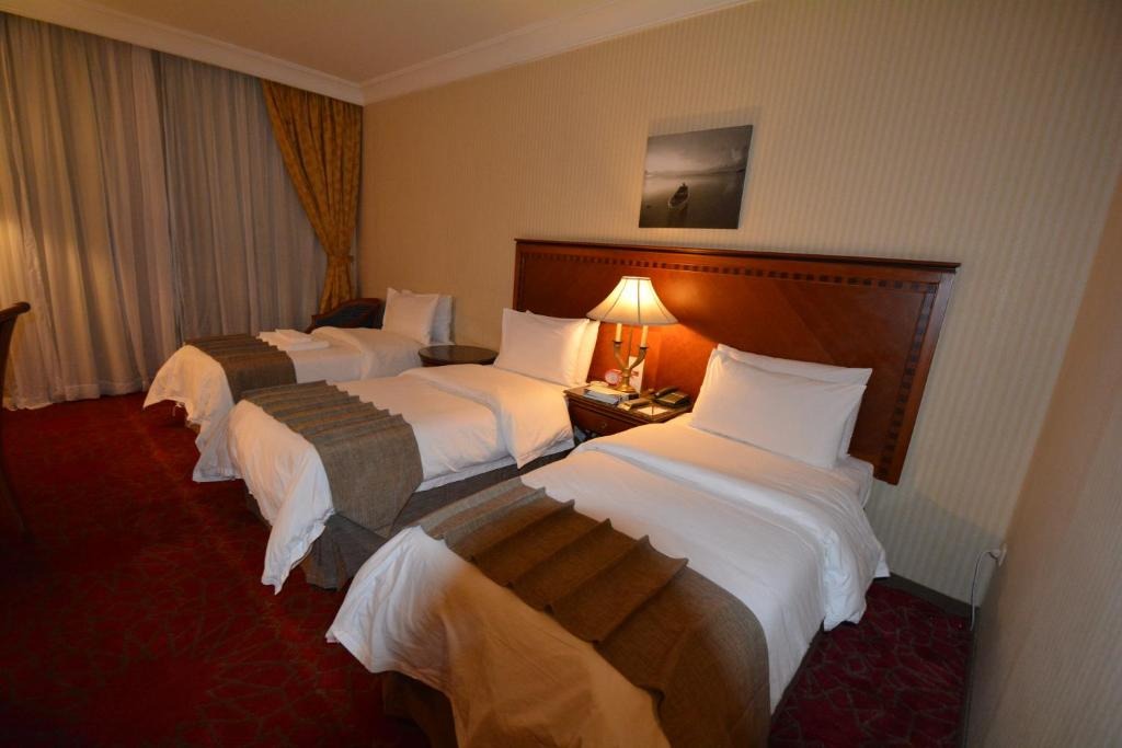 hotel image 12