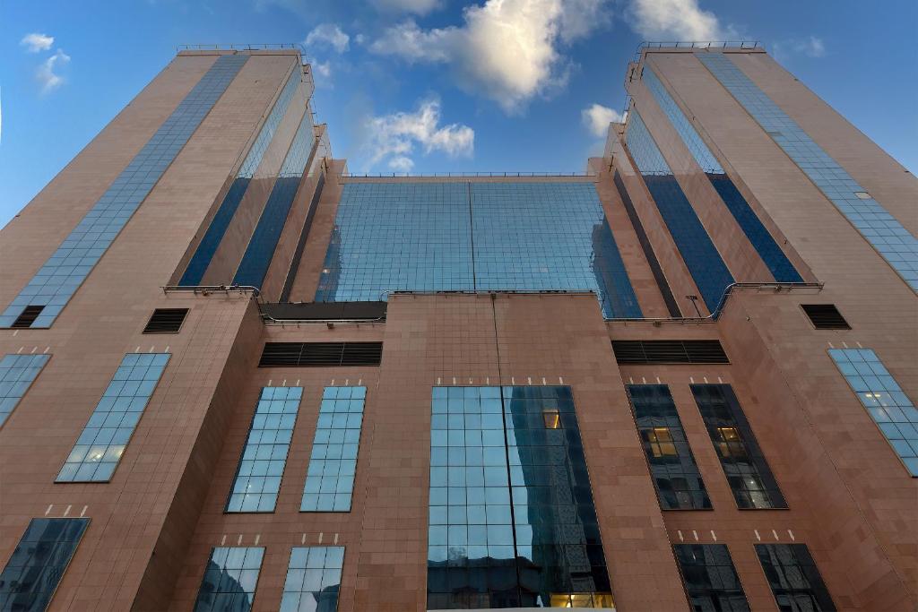 فندق ام من ميلينيوم