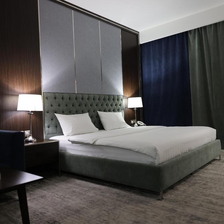 لي لي للشقق المخدومة تصنيف اقتصادي