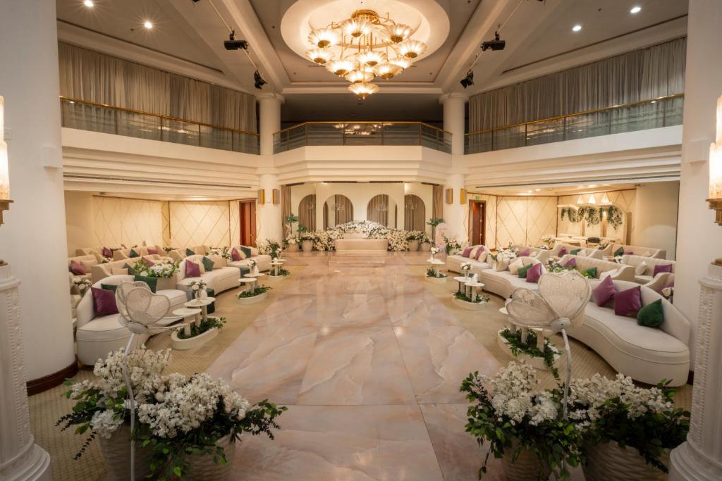 Holiday Inn Riyadh - Olaya by IHG