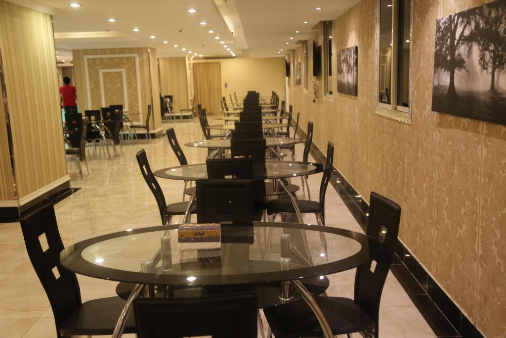 فندق برج السيف(Al Seef Tower Hotel)