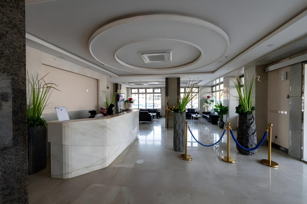 Holiday Plus Hotel Suites Al Marwa