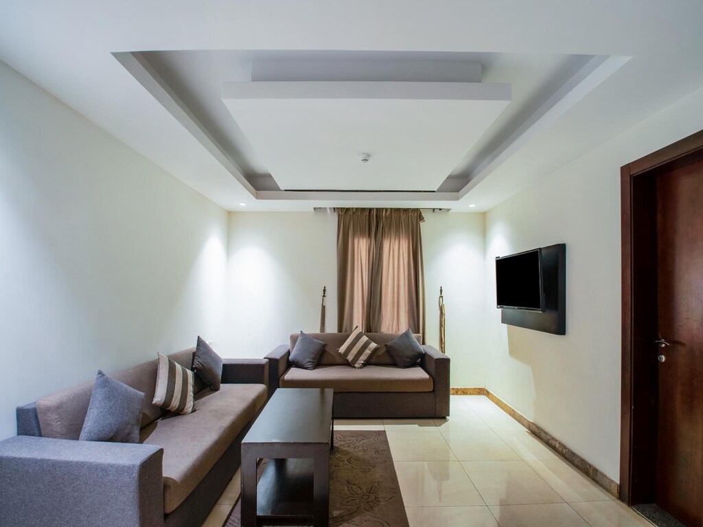 Oyo 200 Majestic Homes