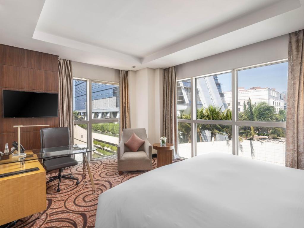 فندق ذا فينيو جدة الكورنيش