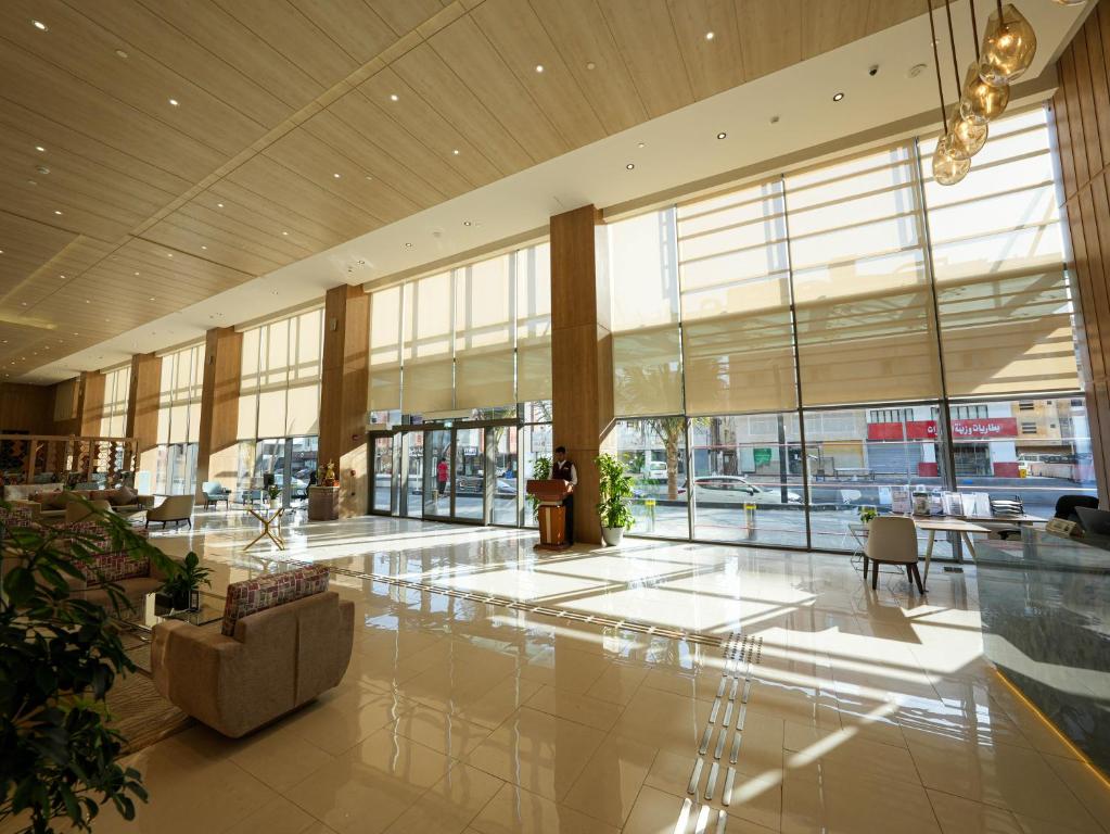 فندق كازا ديورا(Casa Diora Hotel)