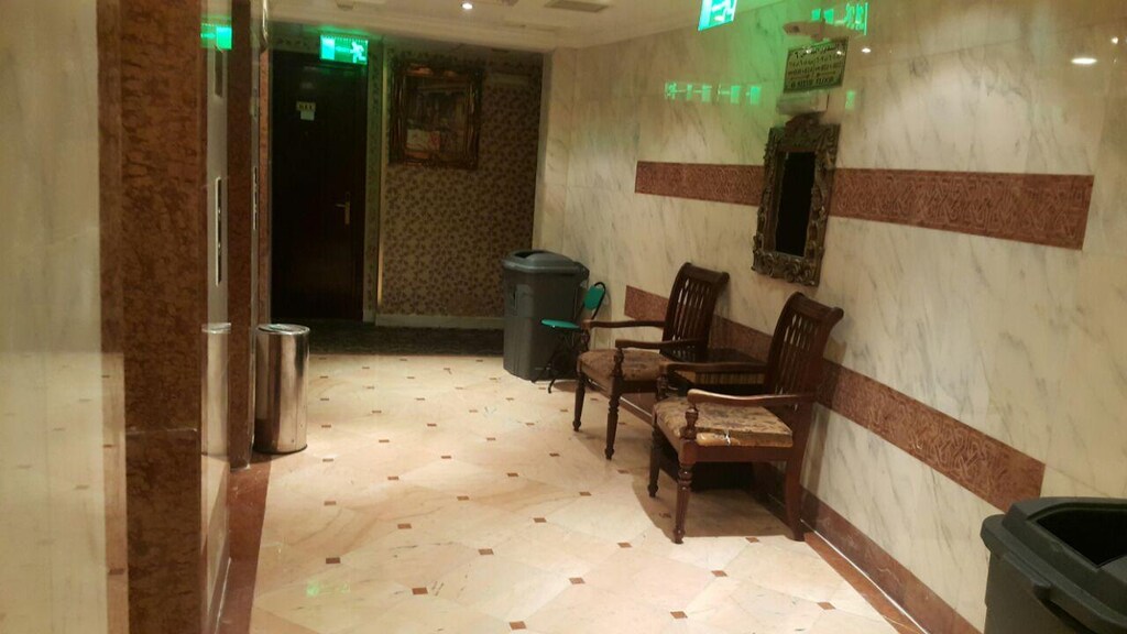 Al Fayroz Kartaj Hotel