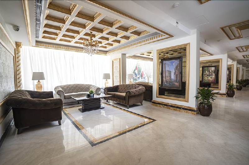 فندق أكويلا