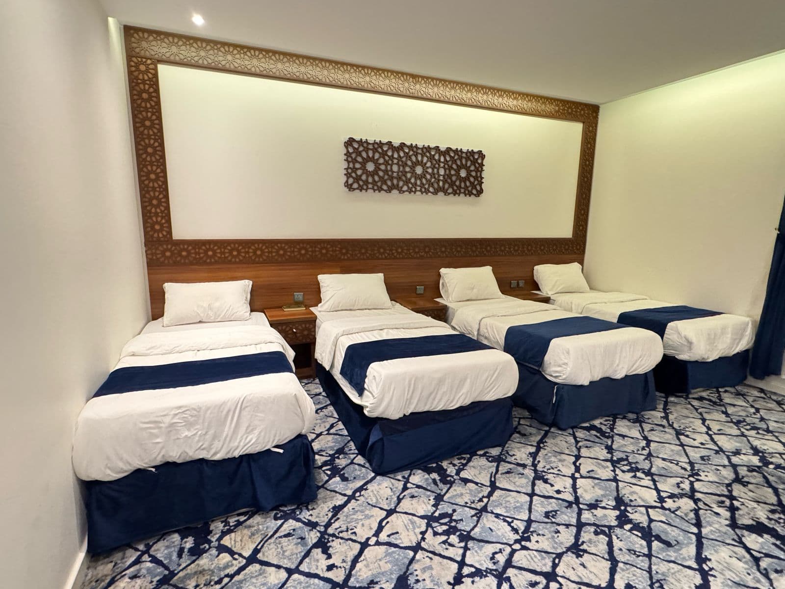  Star Al aziziyah Hotel