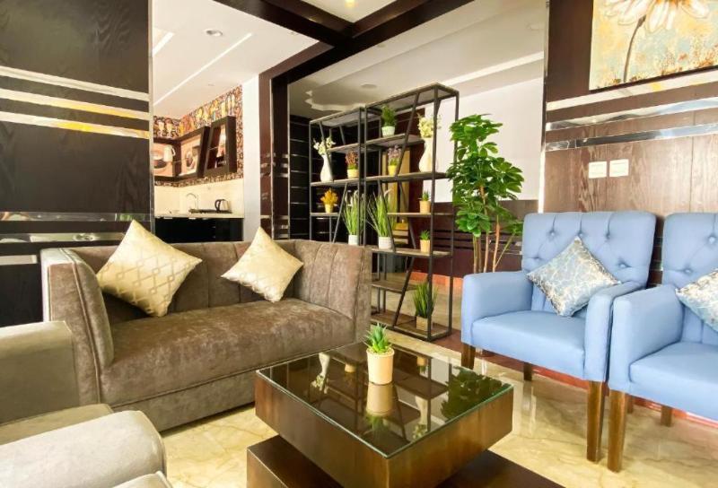 Al-Muteb Suites Al Mounseya