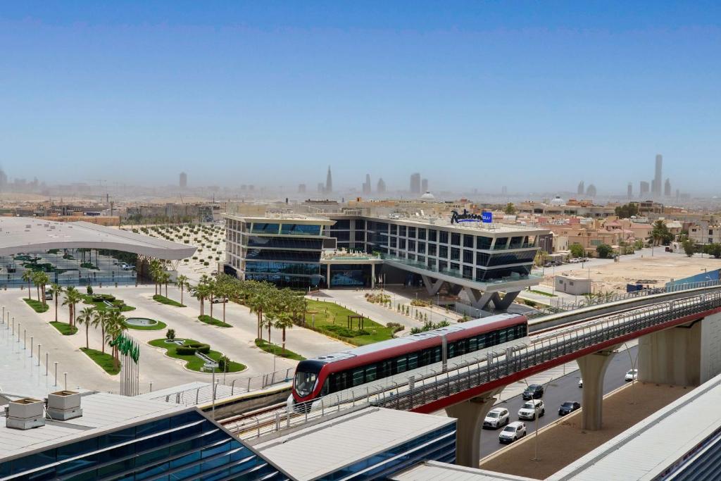 فندق راديسون بلو، مركز الرياض للمؤتمرات والمعارض