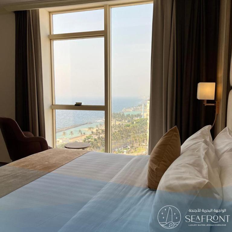 سي فرونت لوكس-سويت