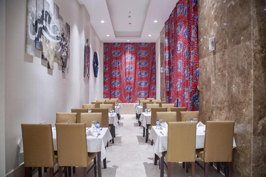 برج الجوهرة(Burj Aljawhara Hotel)