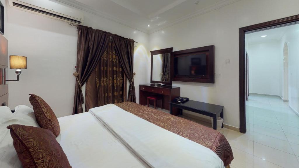 Happy Beach Basateen