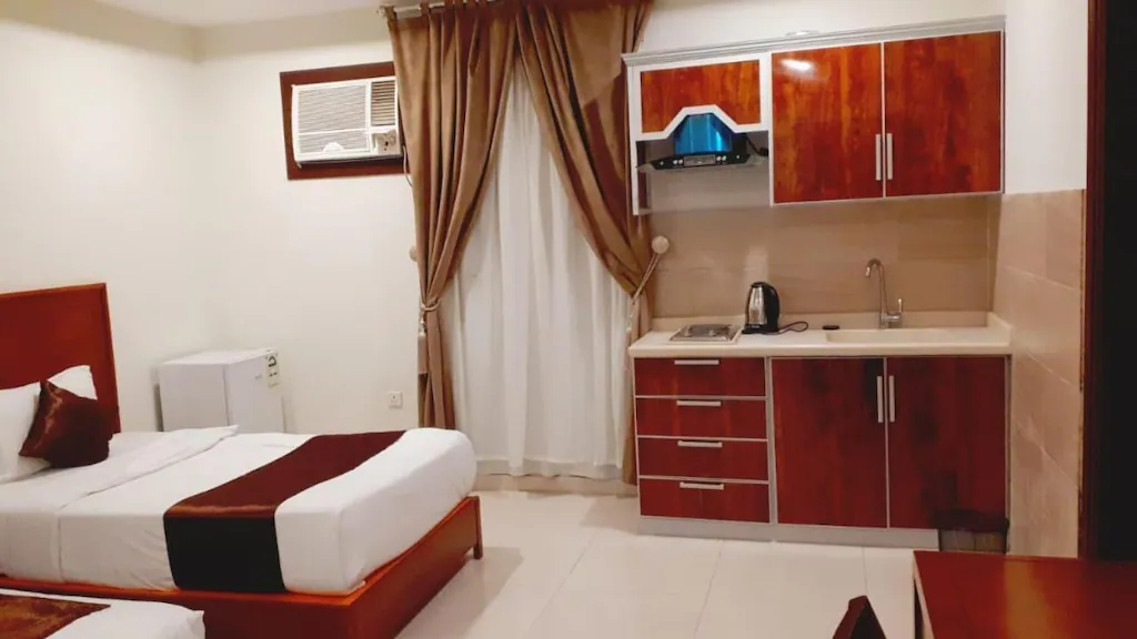 Iwan Alandalusia Al Ajaweed