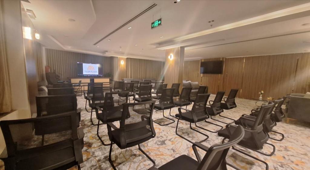 Tulip Plaza Hotel - فندق توليب بلازا