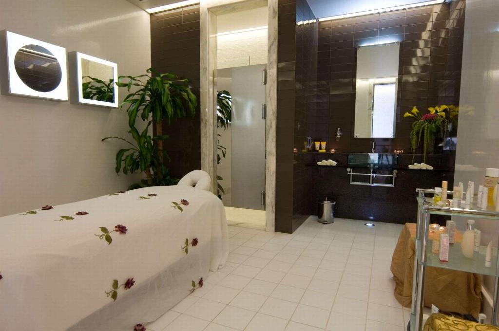 فندق والدورف أستوريا جدة - قصر الشرق