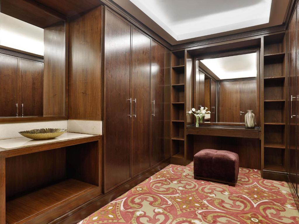 Makkah Clock Royal Tower - A Fairmont Hotel