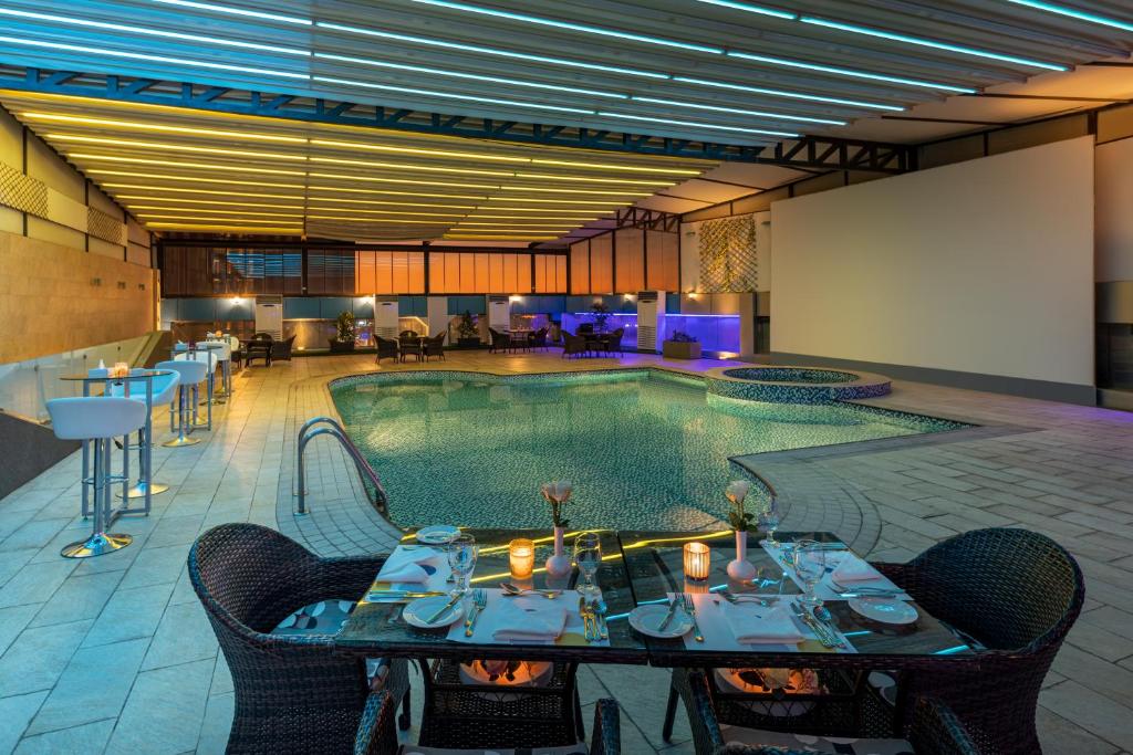 NOVOTEL JEDDAH TAHLIA