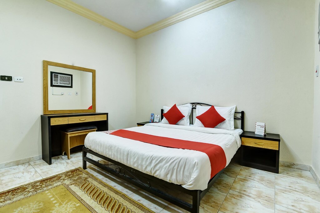 OYO 405 Nujom Al-jazerah