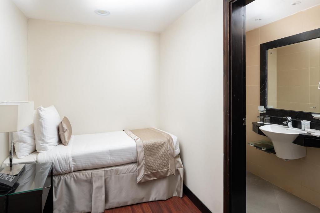 فندق واجهة طيبة