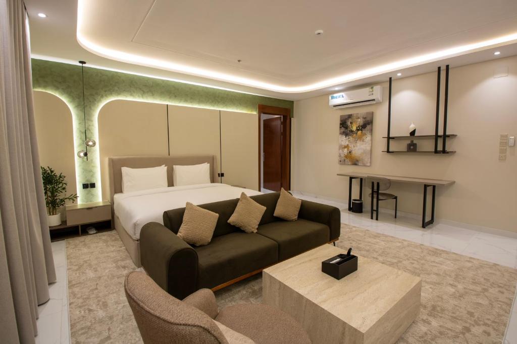 Luxury Suites Hotel Apartments